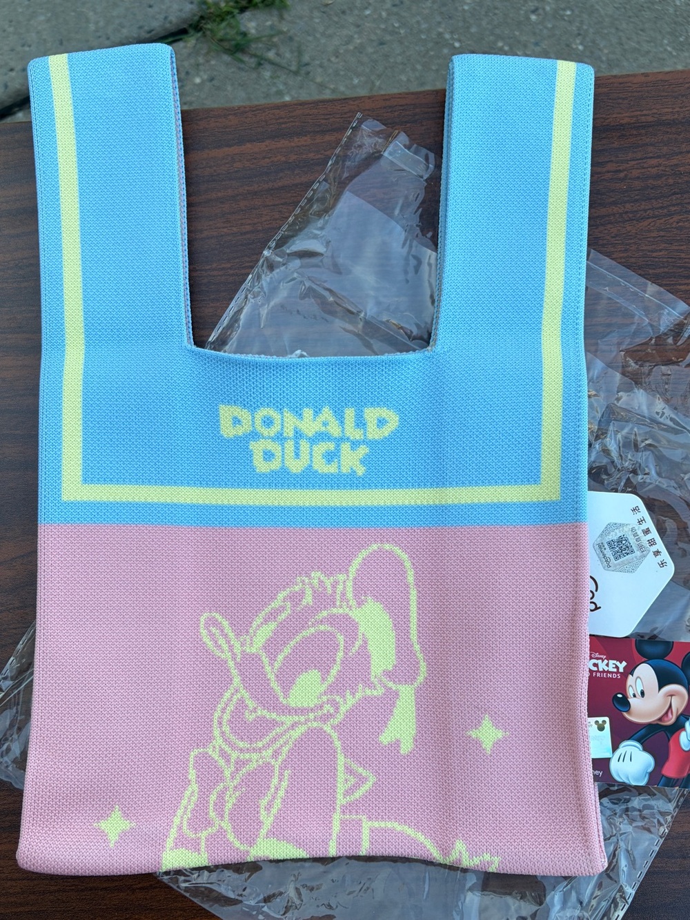 Disney Donald Duck Potdemiel Knit Tote Bag Pink Blue NWT